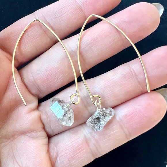 *HOLIDAY SPECIAL!* 925 HERKIMER DIAMOND Spear Earrings - Picture 8 of 11